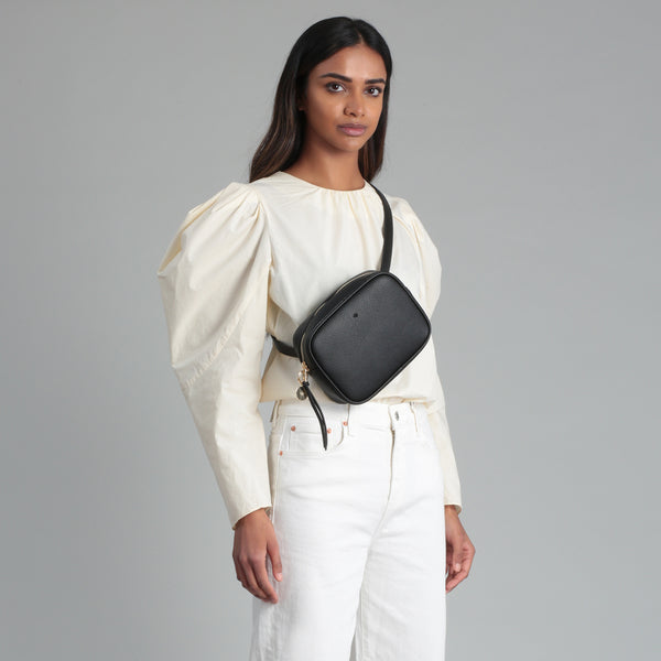 Belt Bag – Black Pebble