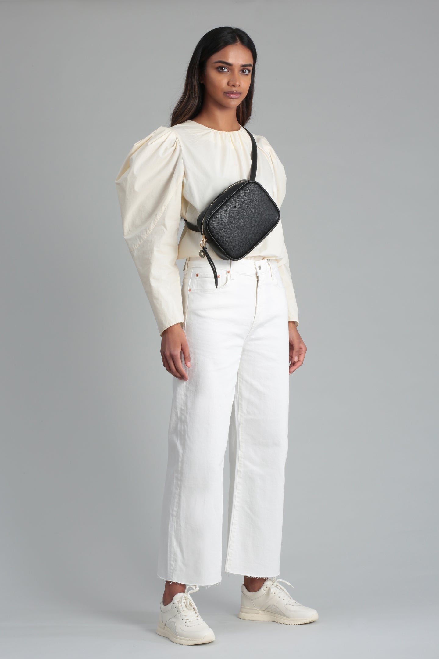 Belt Bag – Black Pebble