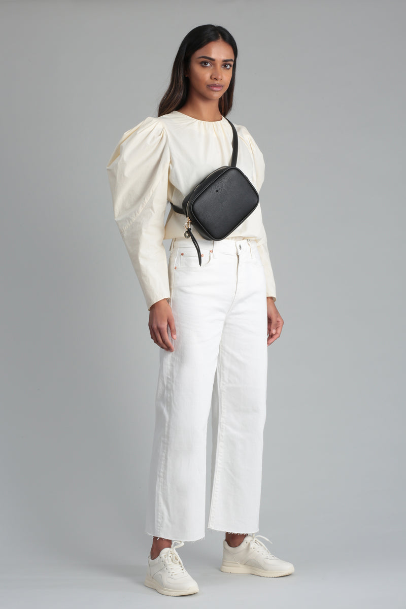 Belt Bag – Black Pebble