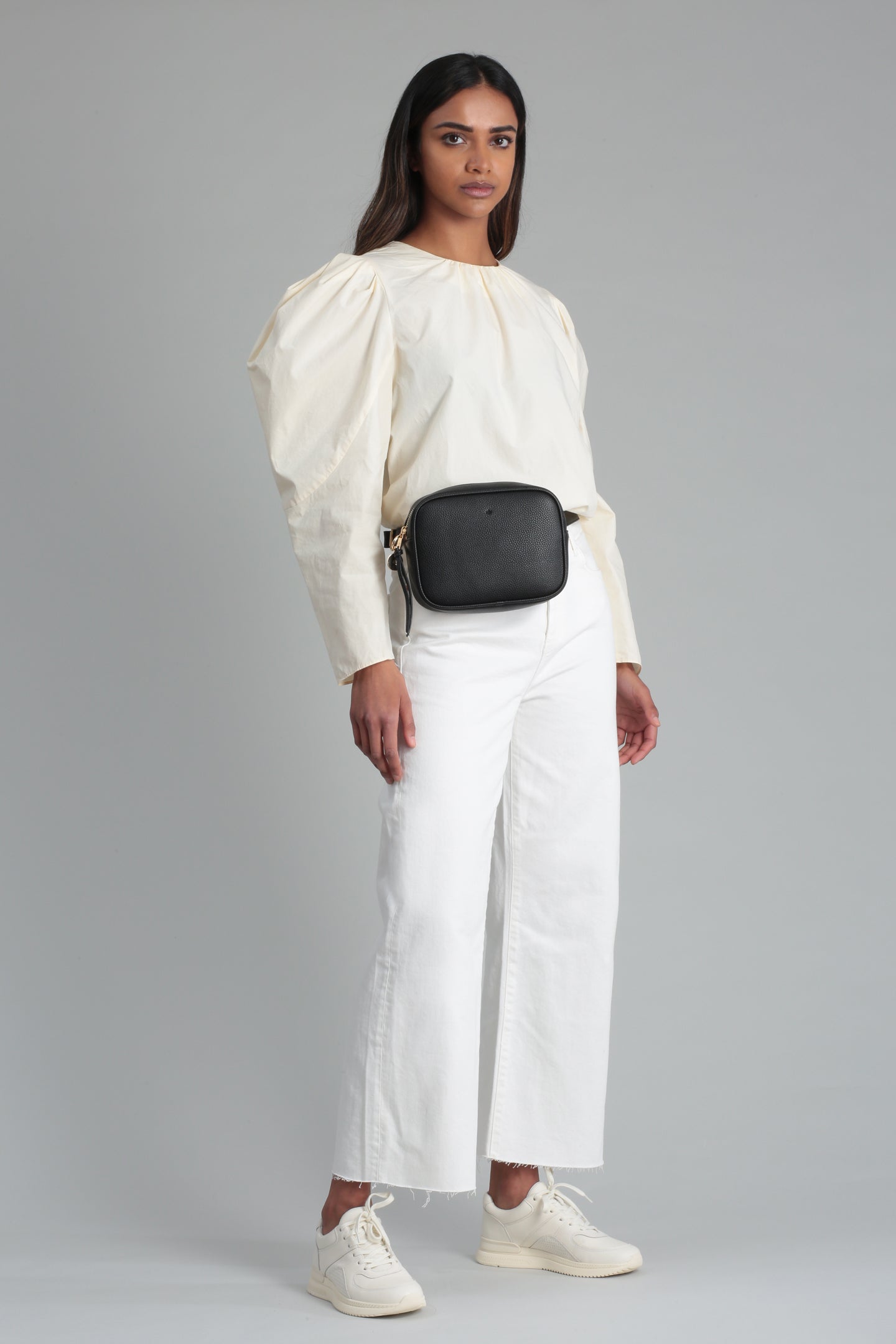 Belt Bag – Black Pebble