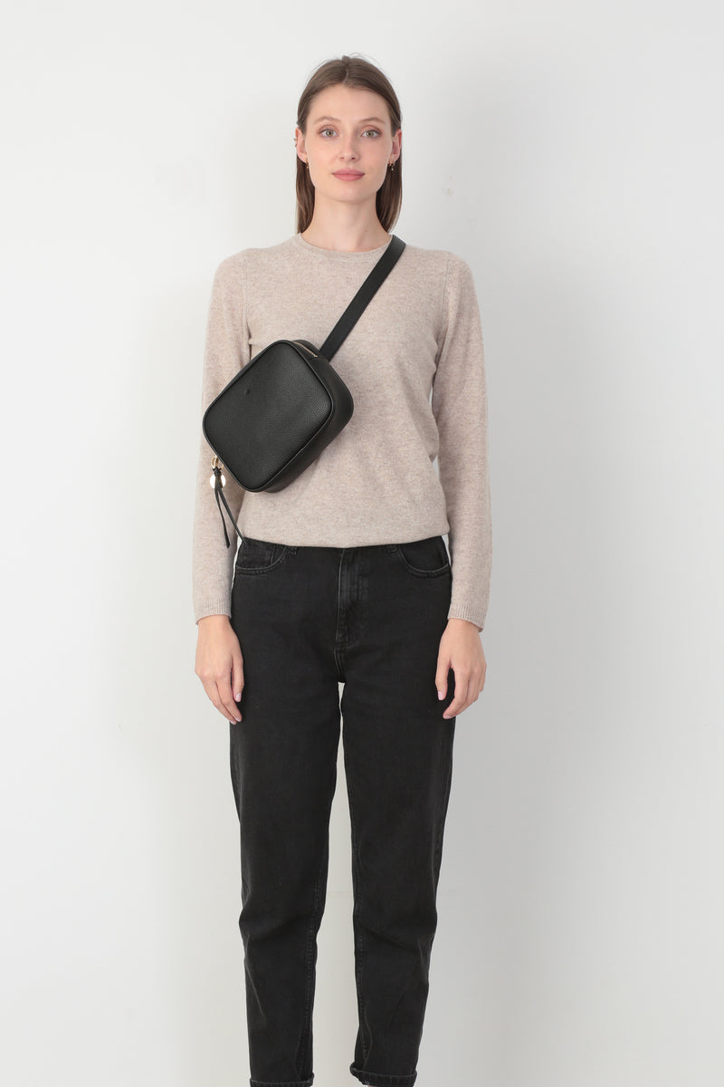 Belt Bag – Black Pebble