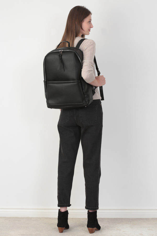 Boyfriend Backpack - Black Pebble